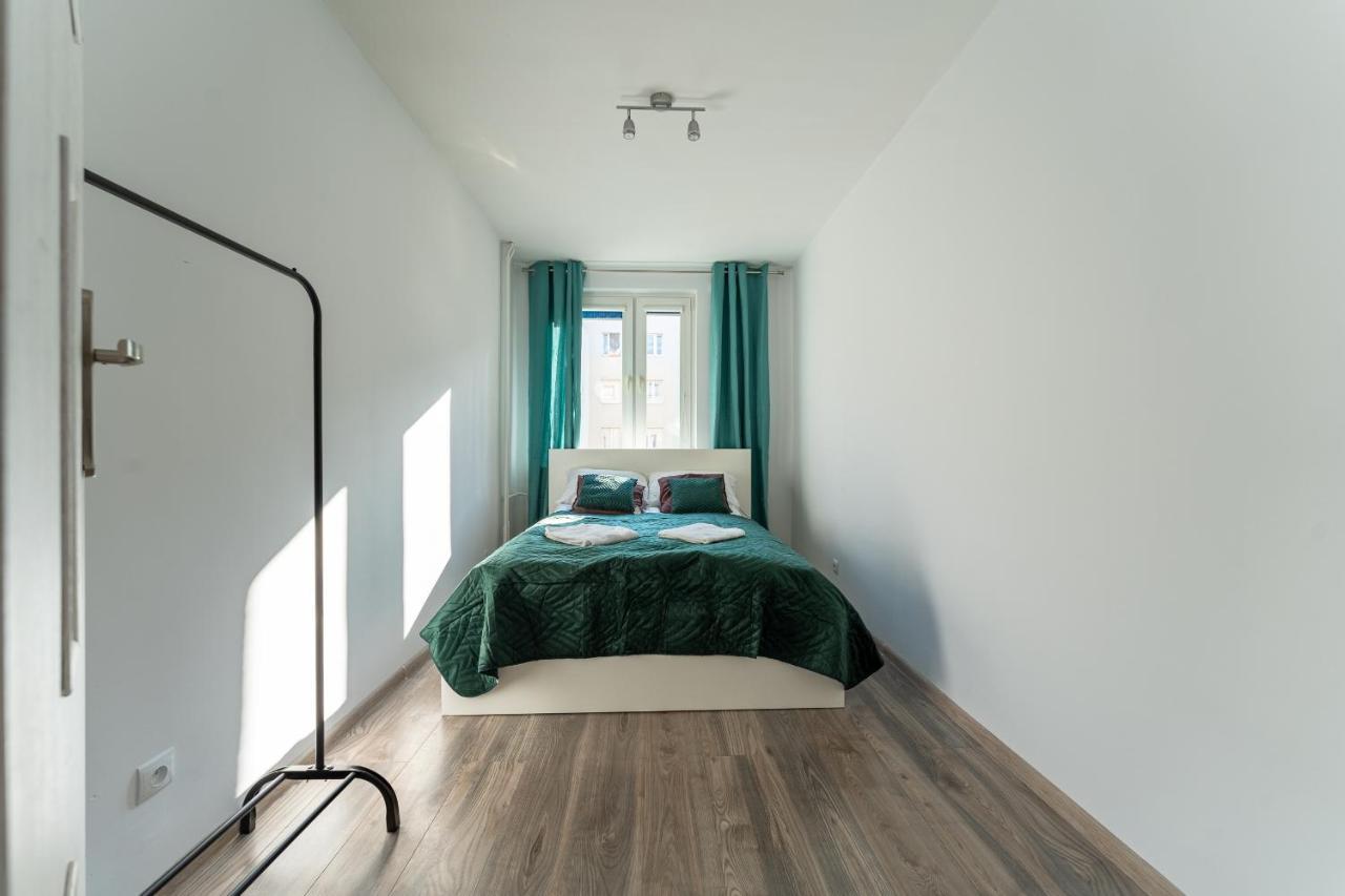 ילנייה גורה Tanie Spanie Skowronek - Pet Friendly - Przytulny 4 Osobowy - Space Apart מראה חיצוני תמונה